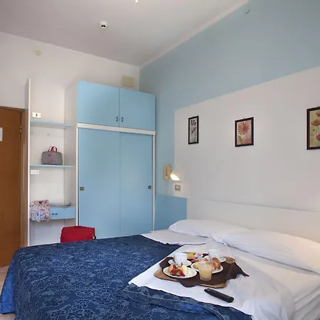 ホテル Oceania 3*